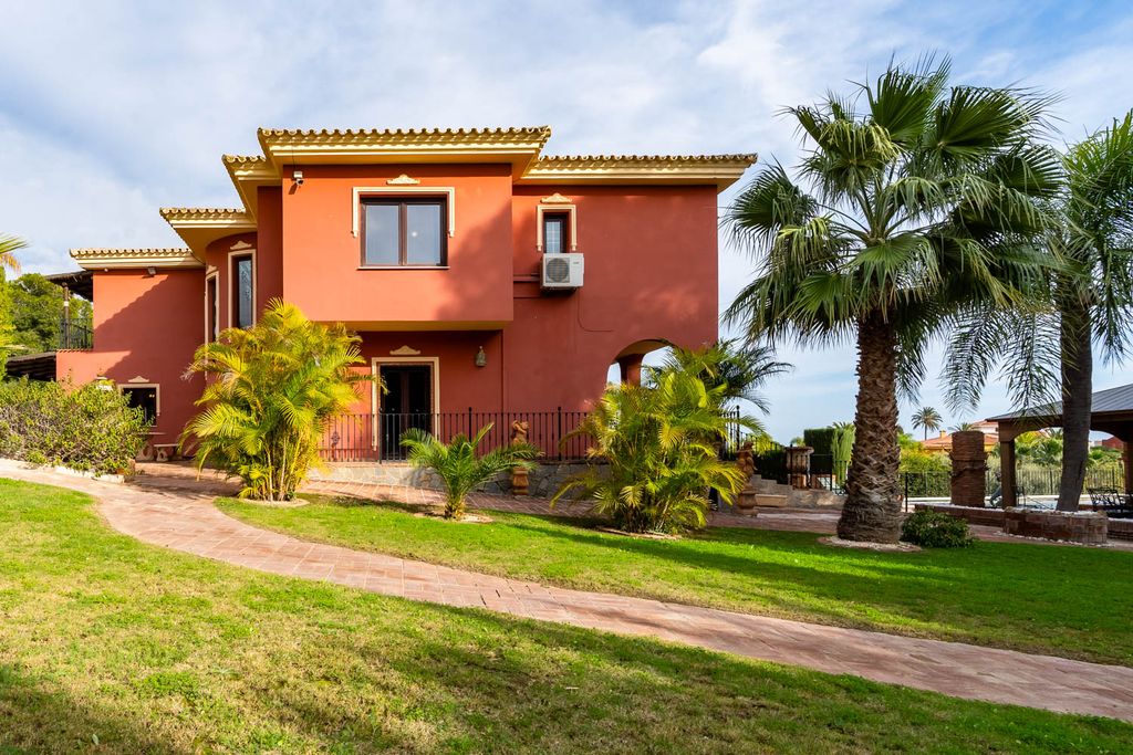 Casa Alexander Costa Del Sol Spains OliversTravels 2