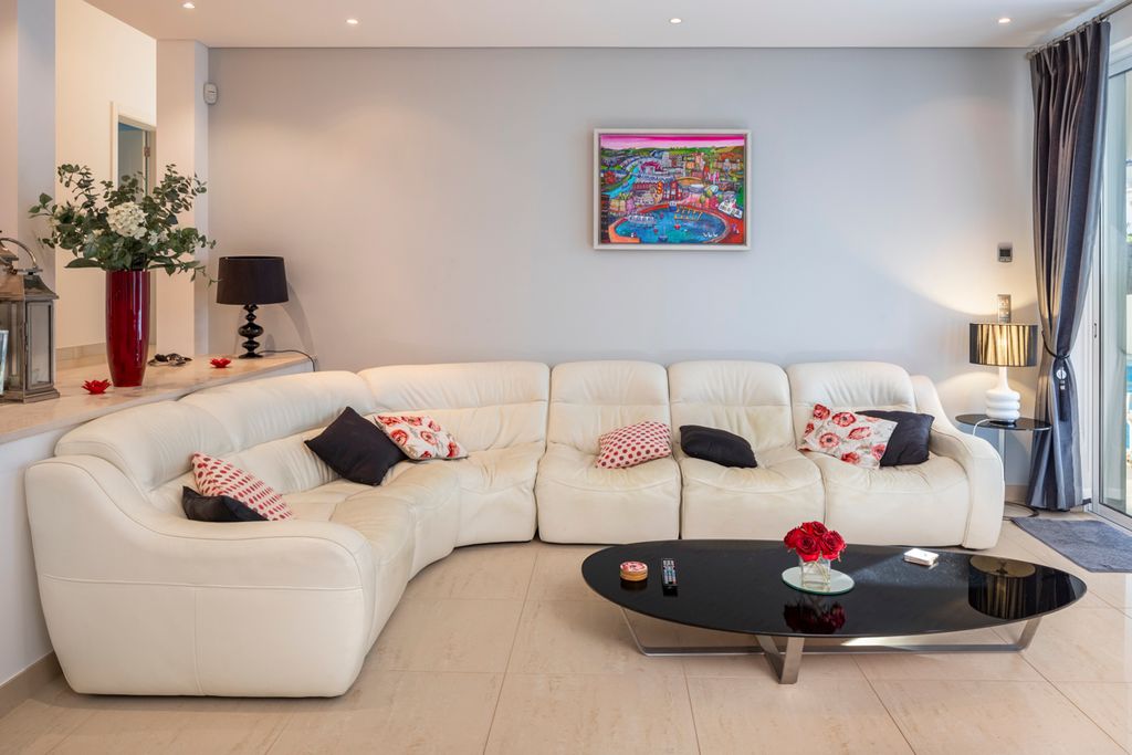 Casa Douna Vale de Lobo Olivers Travels 2