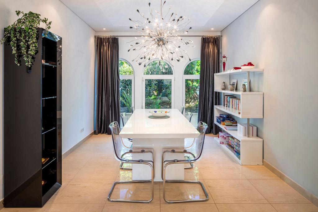 Casa Douna Vale de Lobo Olivers Travels 3