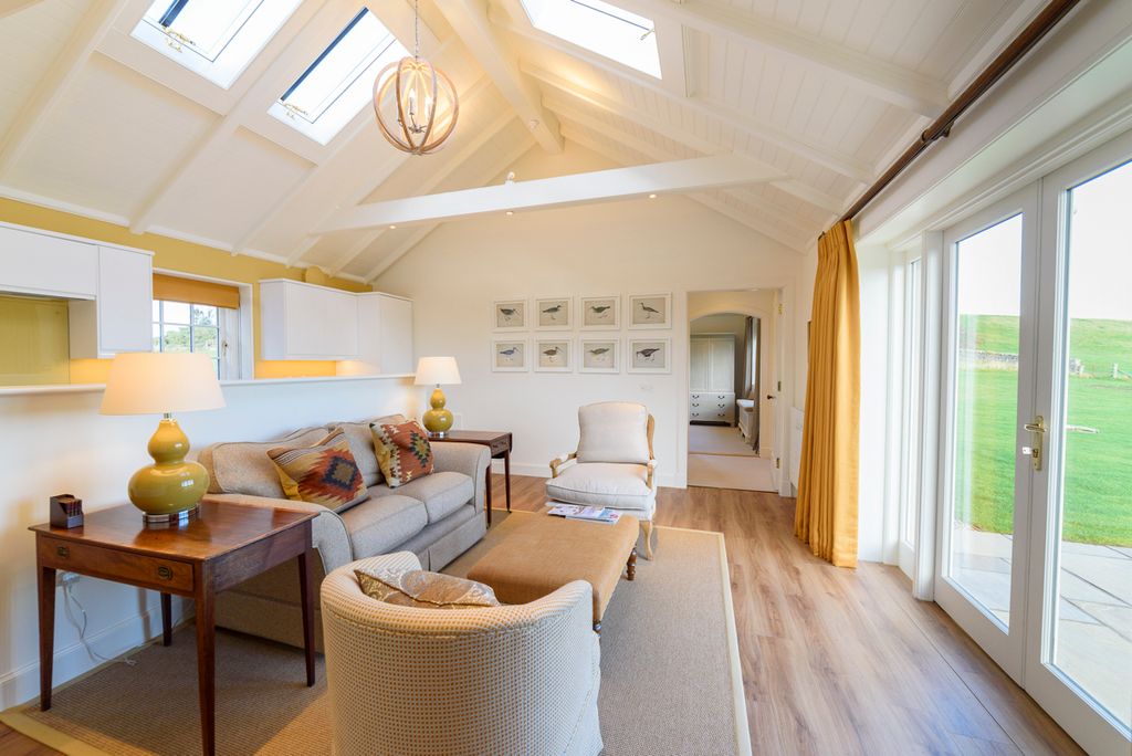 Fenton Lodge Olivers Travels 2