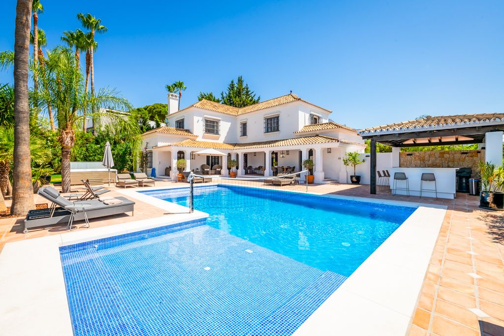 Villa Halcones Costa Del Sol Spain OliversTravels 1