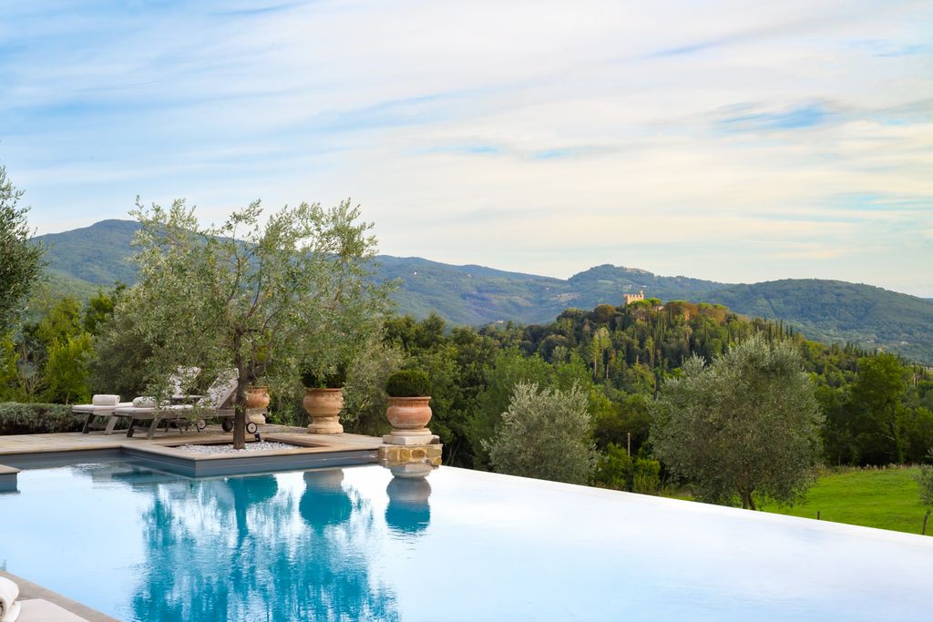 Villa Sartino Tuscany OliversTravels 3