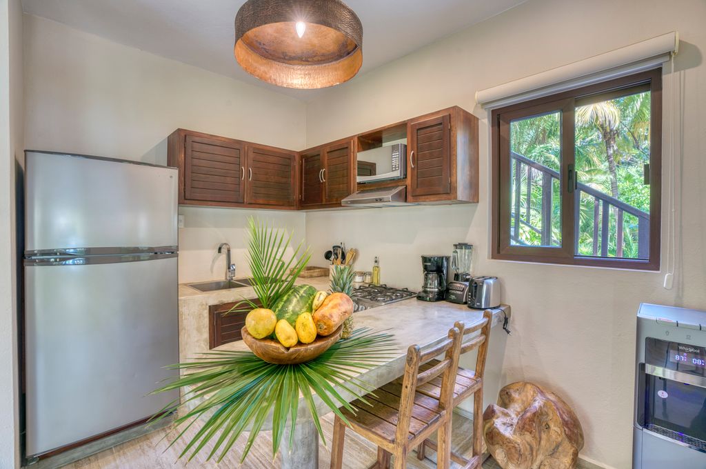 Casitas Corazon Estate Soliman Bay Olivers Travels4