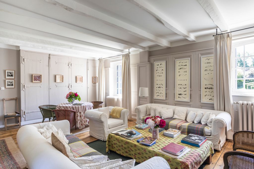 Manoir des Falaises Normandy Olivers Travels3