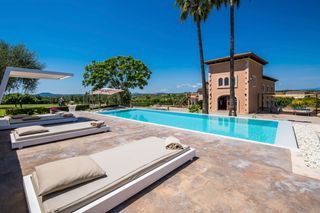 Finca Lau Deluxe Mall Olivers Travels 1