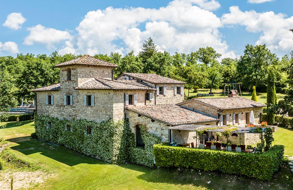 Villa Gaiole Tuscany It Olivers Travels2