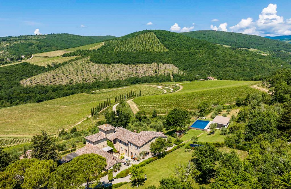 Villa Gaiole Tuscany It Olivers Travels9