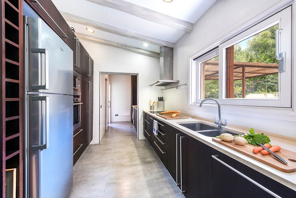 Relax Bonaire Menorca Olivers Travels 5