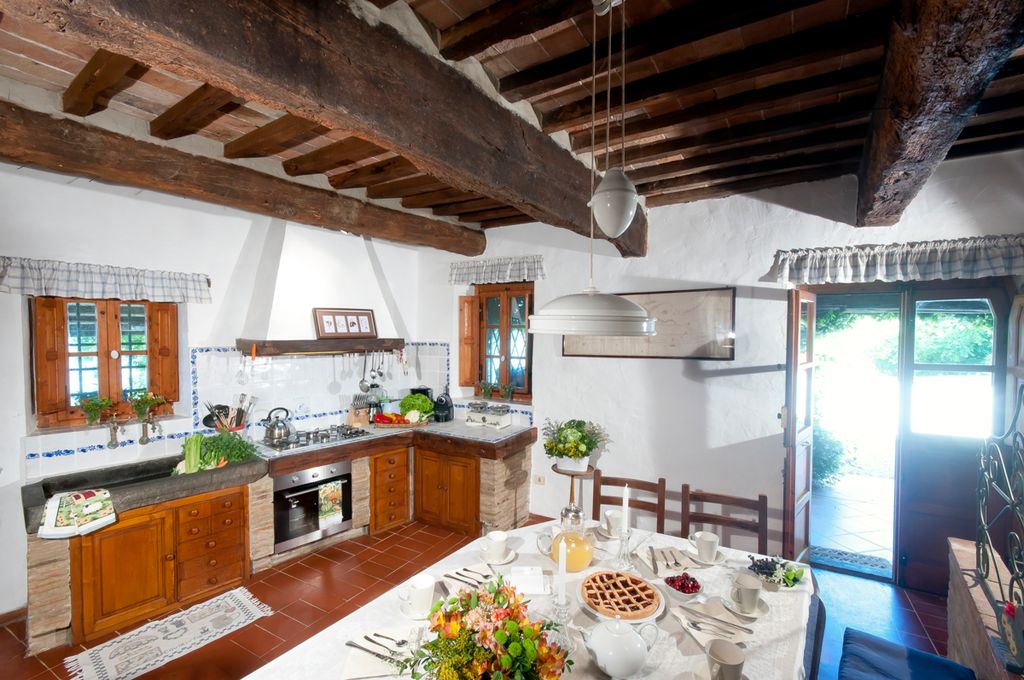 Villa La Fiana Tuscany Olivers Travels 1  4 