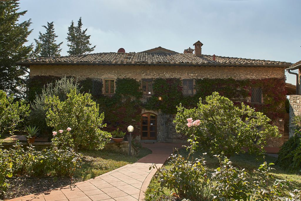 Villa La Fiana Tuscany Olivers Travels 1  1 