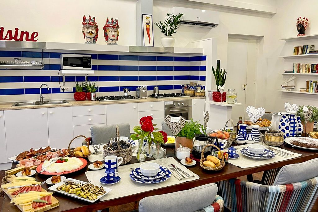 Villa Montecchi Sorrento Olivers Travels 05