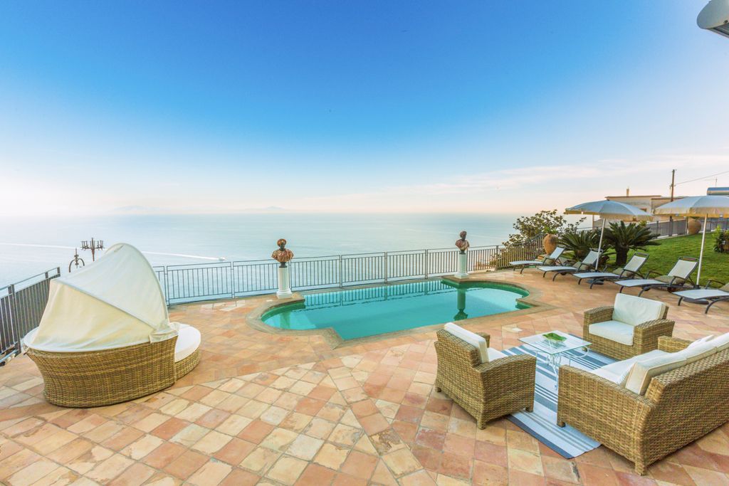 Villa Vangelo Sorrento Olivers Travels 1