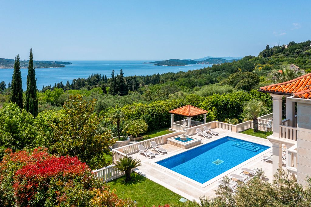 Villa Palaca Dubrovnik Olivers Travels2