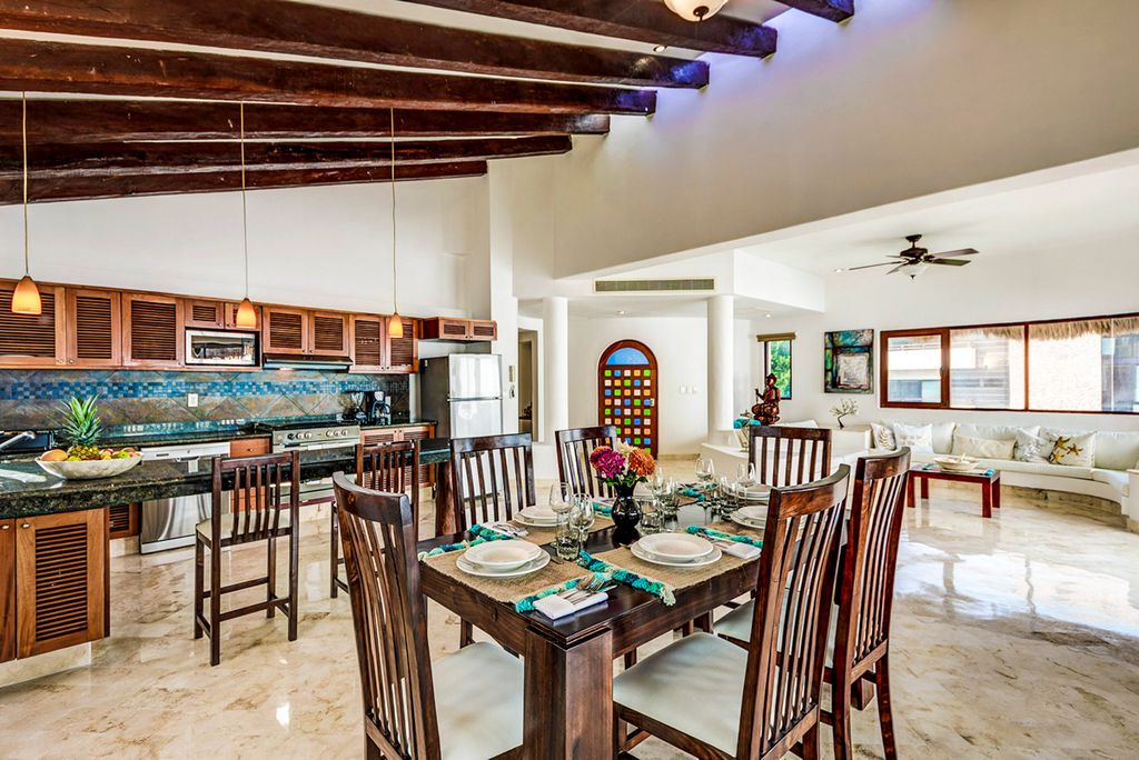 Villa Mira Playa del Carmen Mexico Olivers Travels5