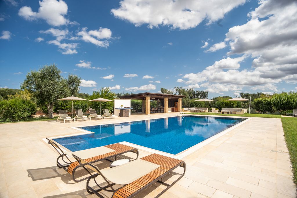 Villa Trullo Puglia Olivers Travels 2