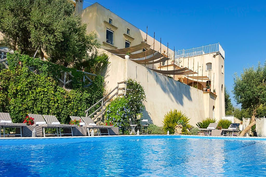 Villa Raffone Amalfi Coast Italy OliversTravel 3