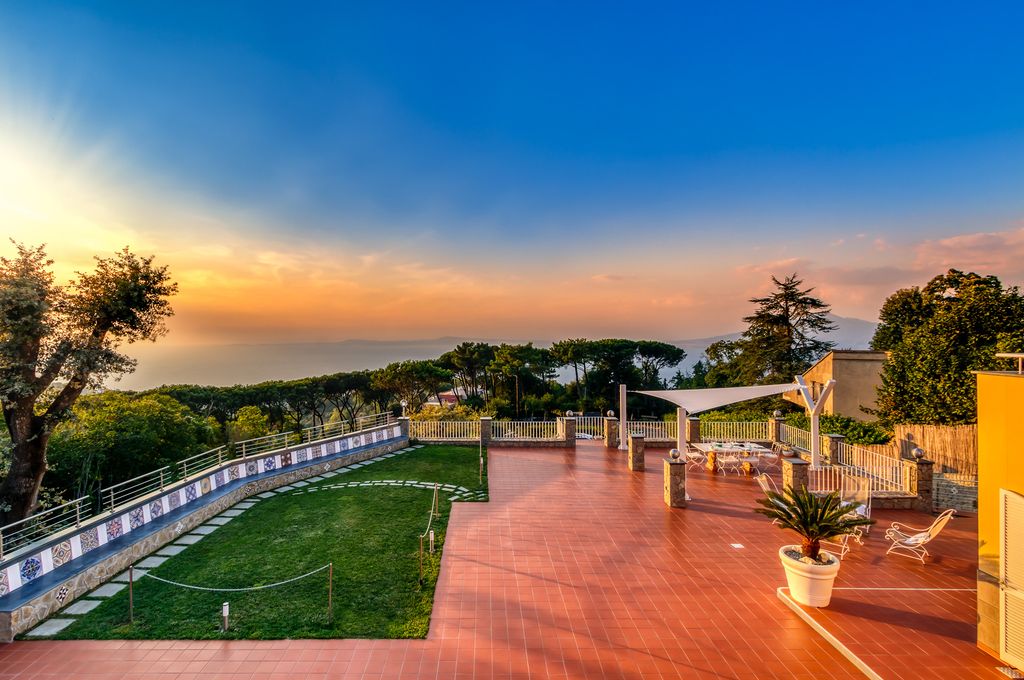 Villa Grigorio Sorrento Olivers Travels 07