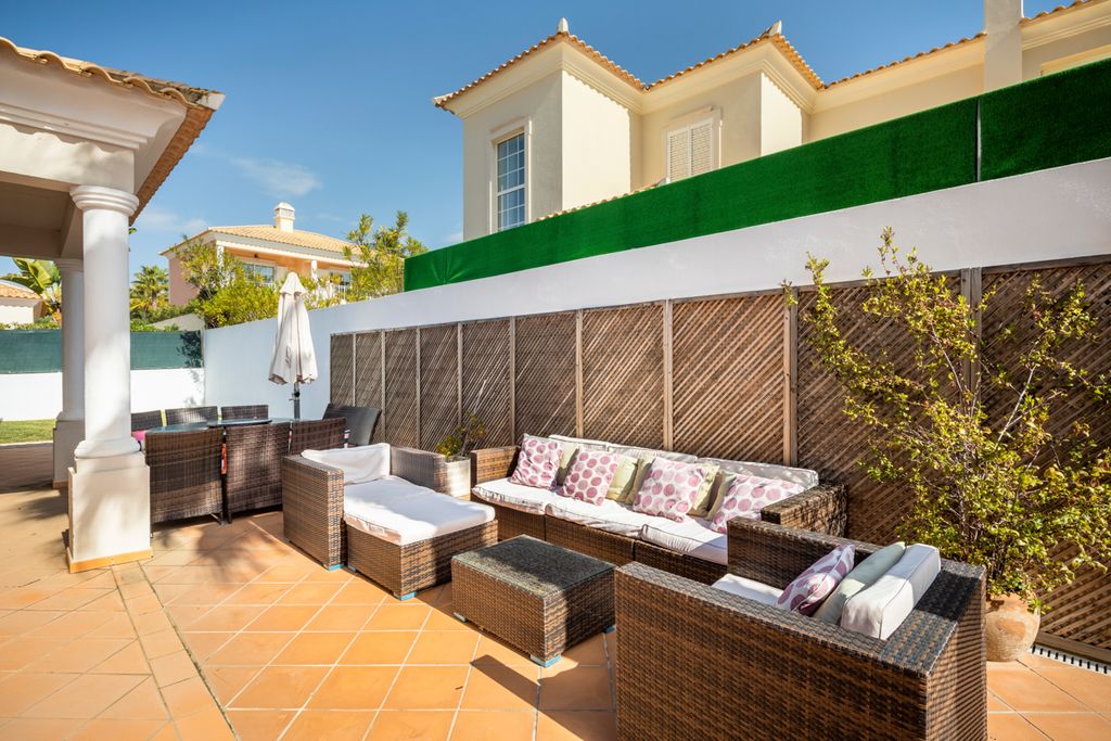 Casa Lania Quinta do Lago Olivers Travels5