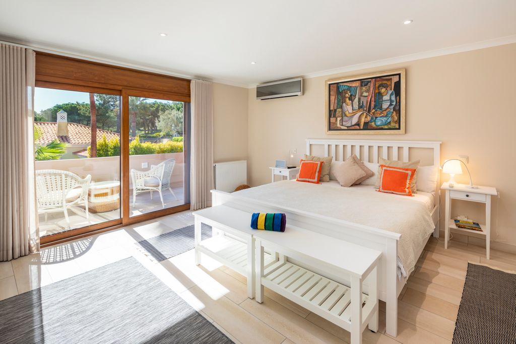 Casa Aliciana Quinta do Lago Olivers Travels5