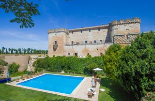 Castillo Buen Amor Central Spain Olivers Travels 17 03