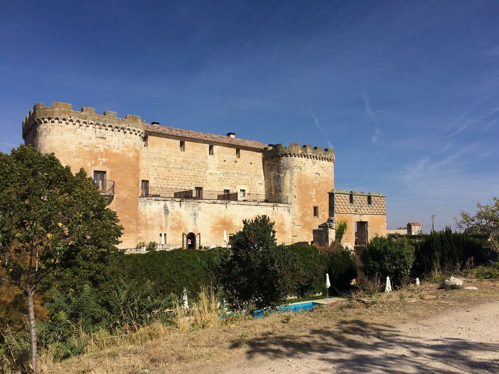 Castillo Buen Amor Central Spain Olivers Travels 18 07