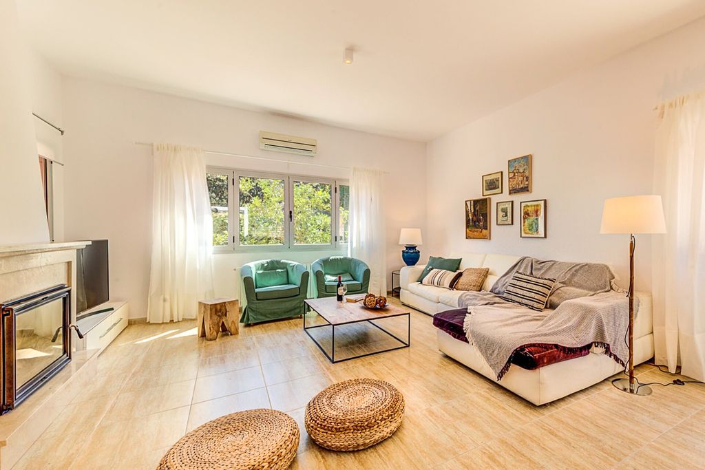 Villa Ginjols Mallorca Olivers Travels 3