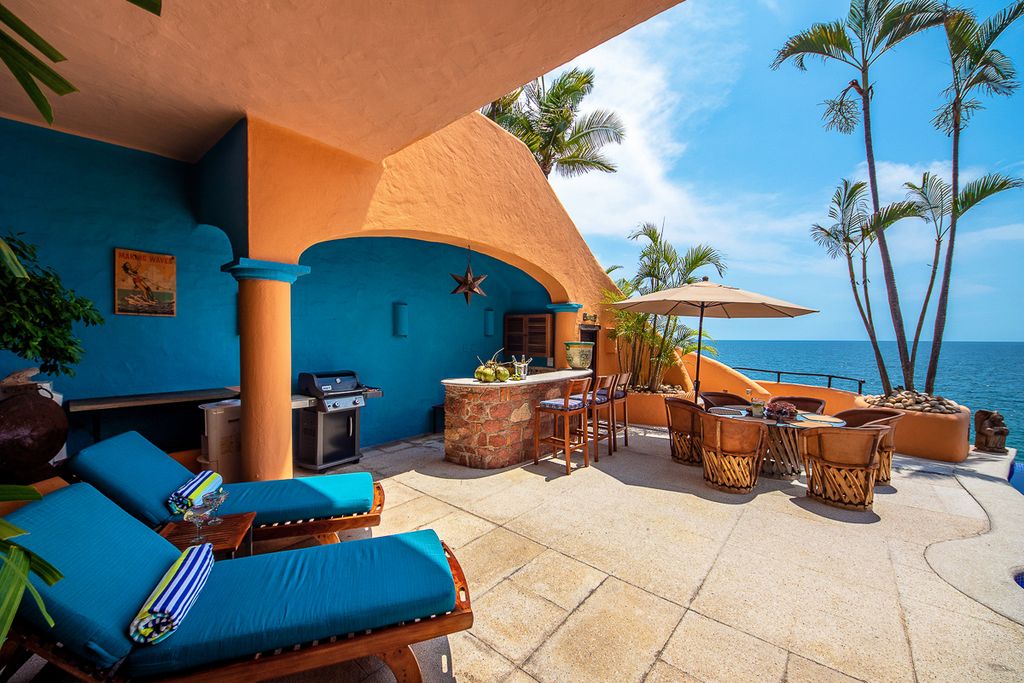 Casa Celeste Conchas Chinas Mexico Olivers Travels 3