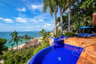 Villa Aves Conchas Chinas Mexico Olivers Travels 5