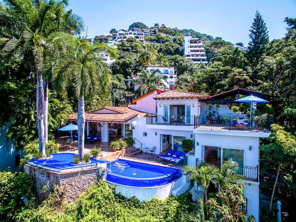 Villa Aves Conchas Chinas Mexico Olivers Travels 1