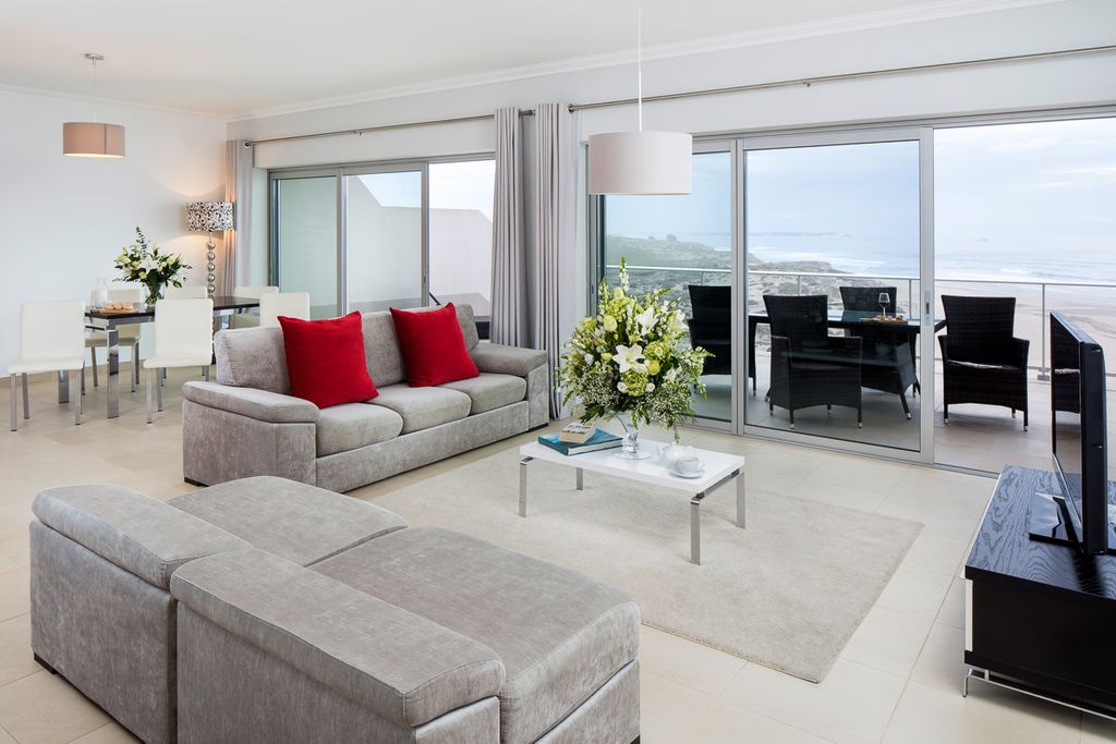 Beachfront Apartment II Prai del Rey Silver Coast Olivers Travels 3