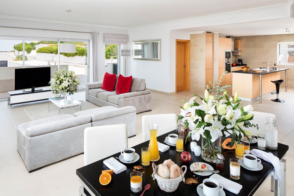 Beachfront Apartment II Prai del Rey Silver Coast Olivers Travels 4