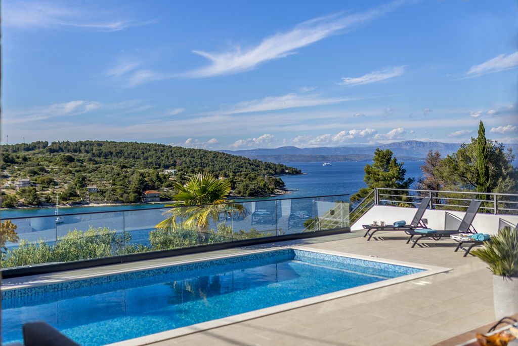 Villa Kapetan Solta Olivers Travels 08