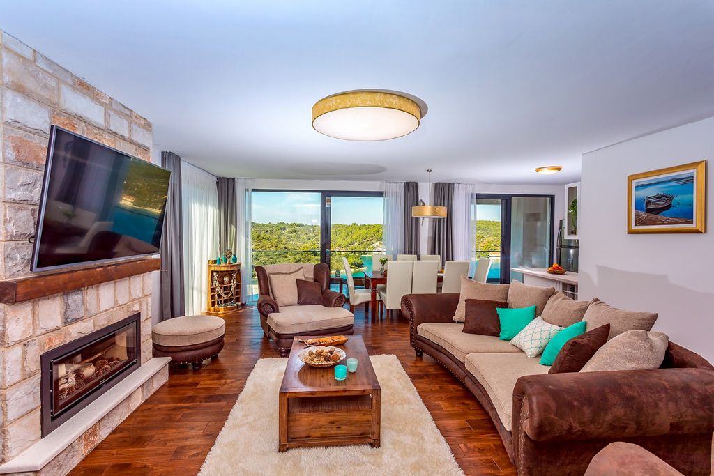 Villa Kapetan Solta Olivers Travels 03