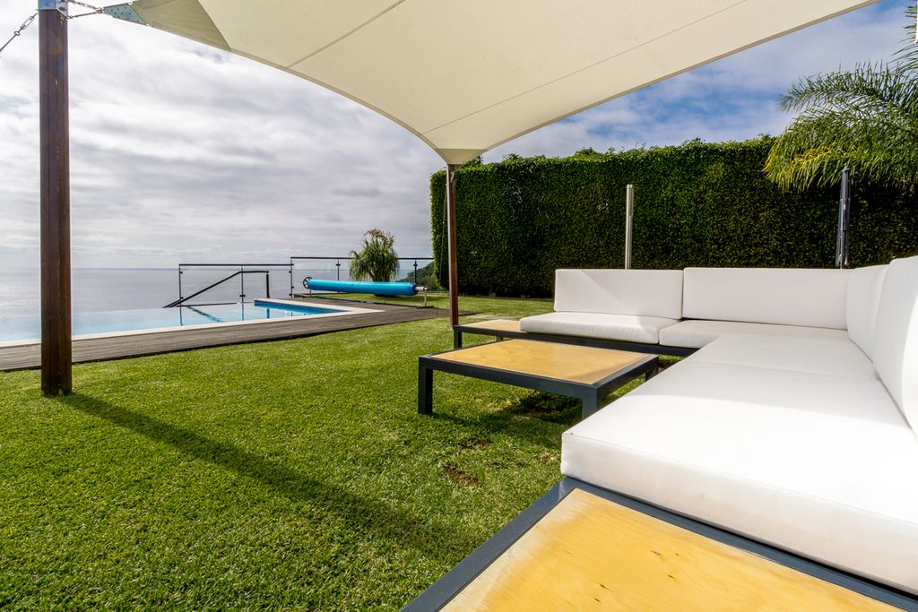 Villa do Suprema Calheta Olivers Travels 2
