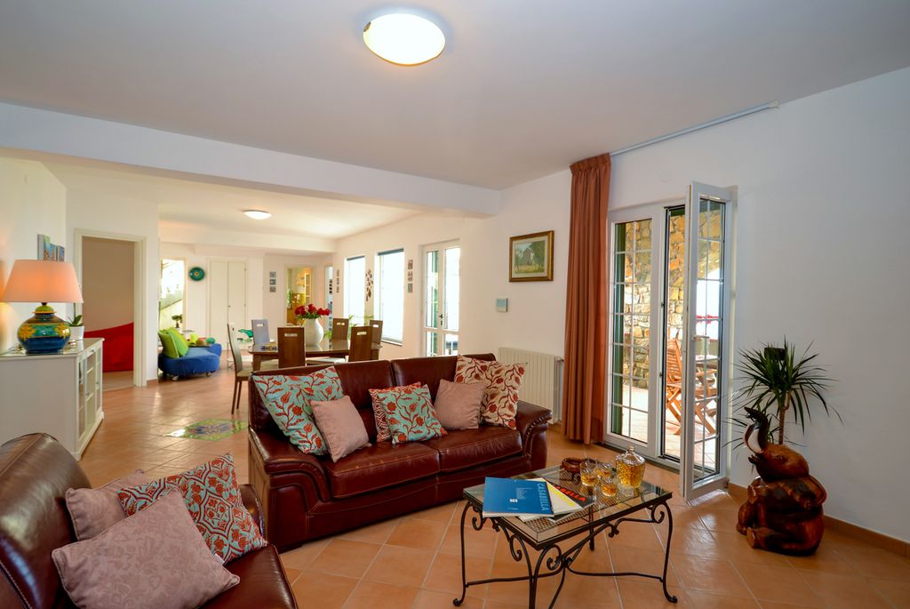 Villa Mediterraneo Sorrento Olivers Traves 03