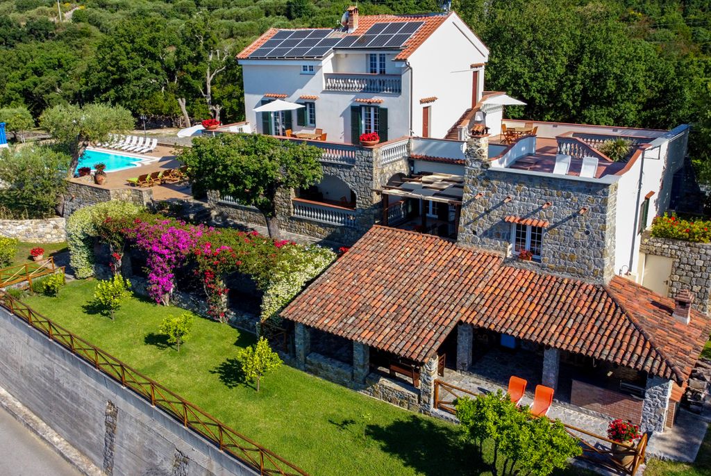 Villa Mediterraneo Sorrento Olivers Traves 023