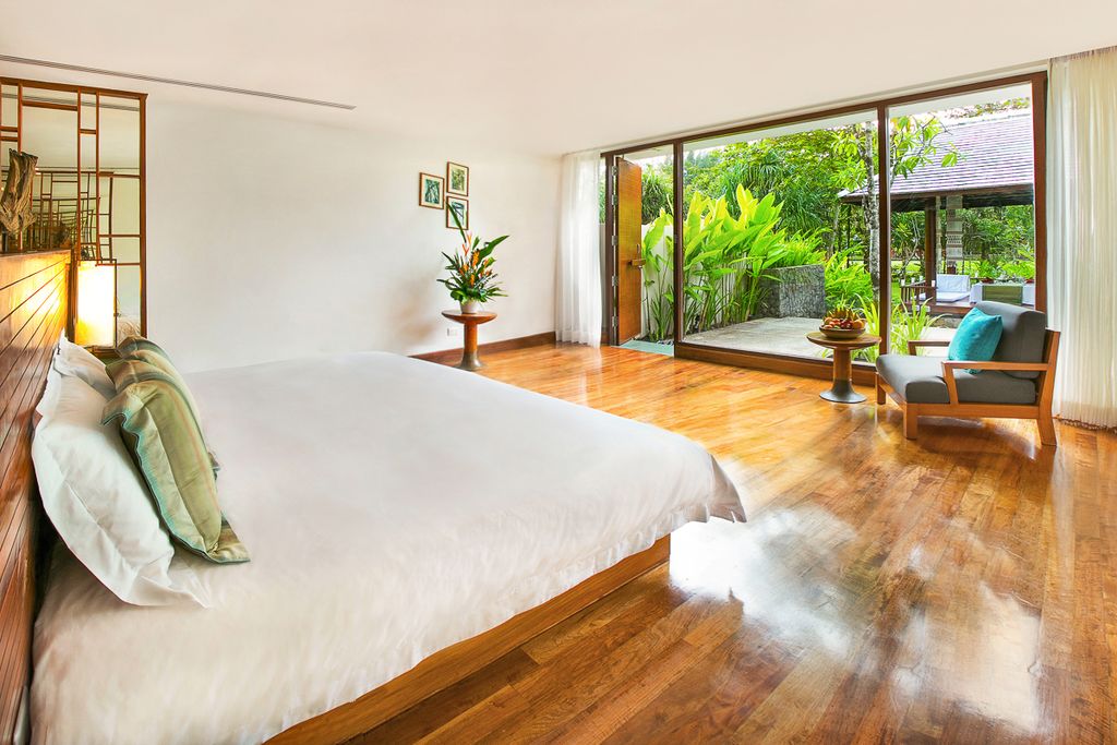 Sarojin Garden The Sarojin Resort Phuket Thailand Olivers Travels 1