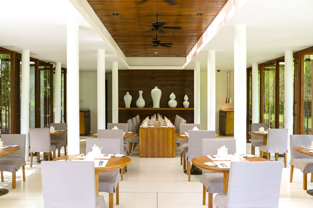 The Sarojin Resort Phuket Thailand Olivers Travels 3 02