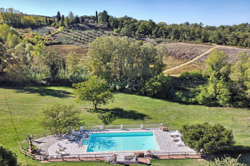 Villa Bernardone Tuscany Olivers Travels2