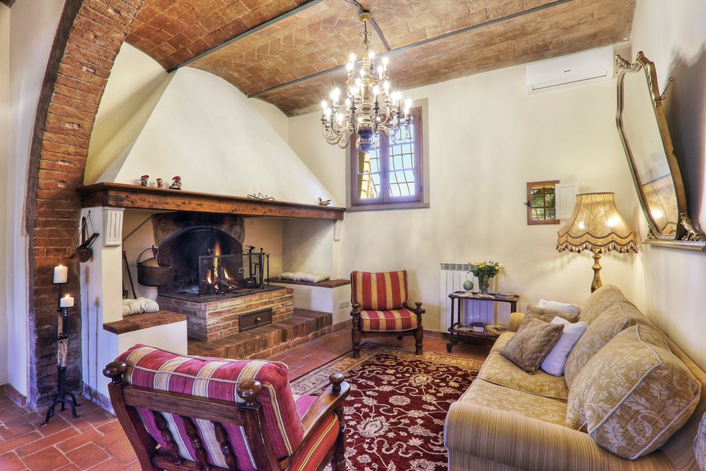 Villa Bernardone Tuscany Olivers Travels5
