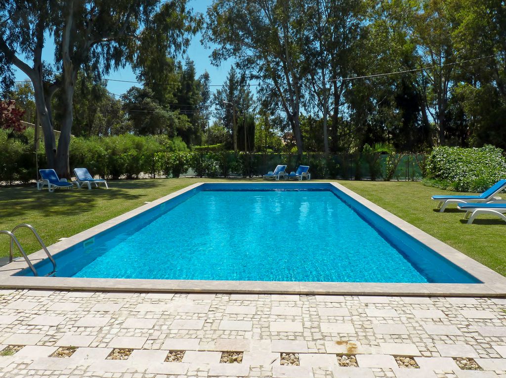 Quinta da Vicente Carvoeiro Olivers Travels 1  2 
