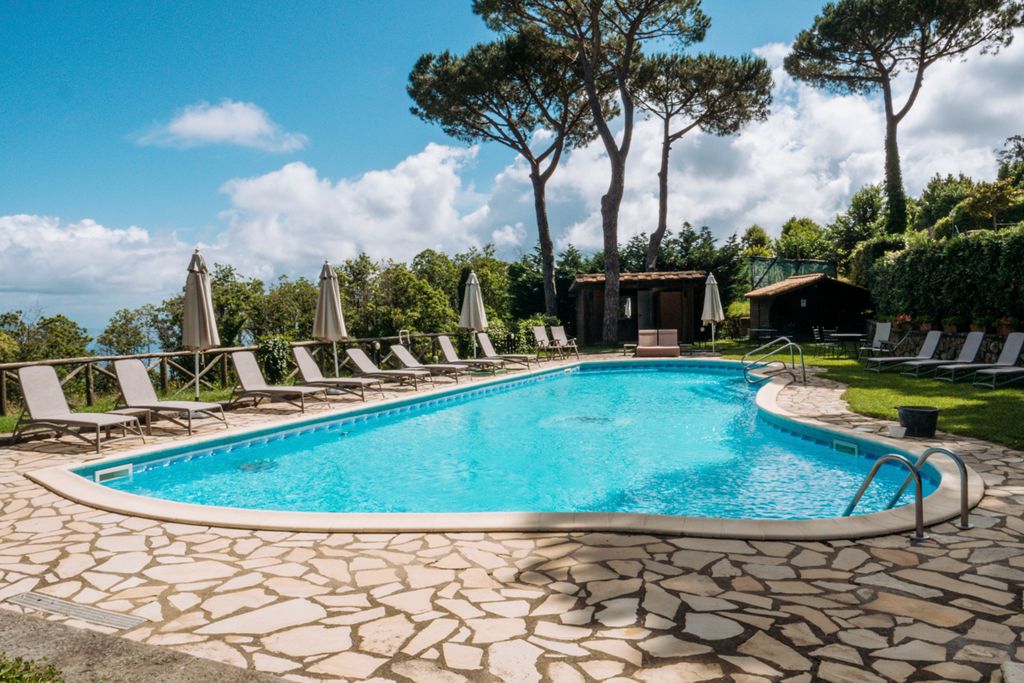 Villa Olimpia Sorrento Olivers Travels2