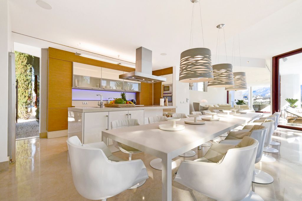 Villa Monteverde Costa del Sol Olivers Travels4