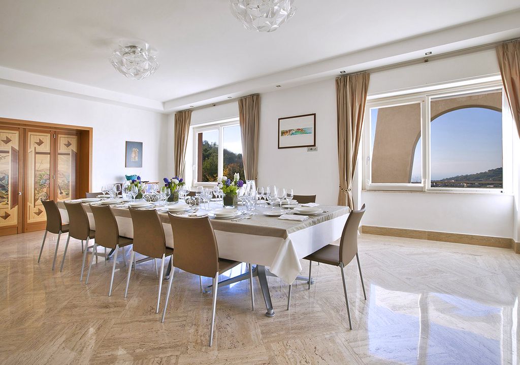 Villa Mistico Sorrento Olivers Travels 3