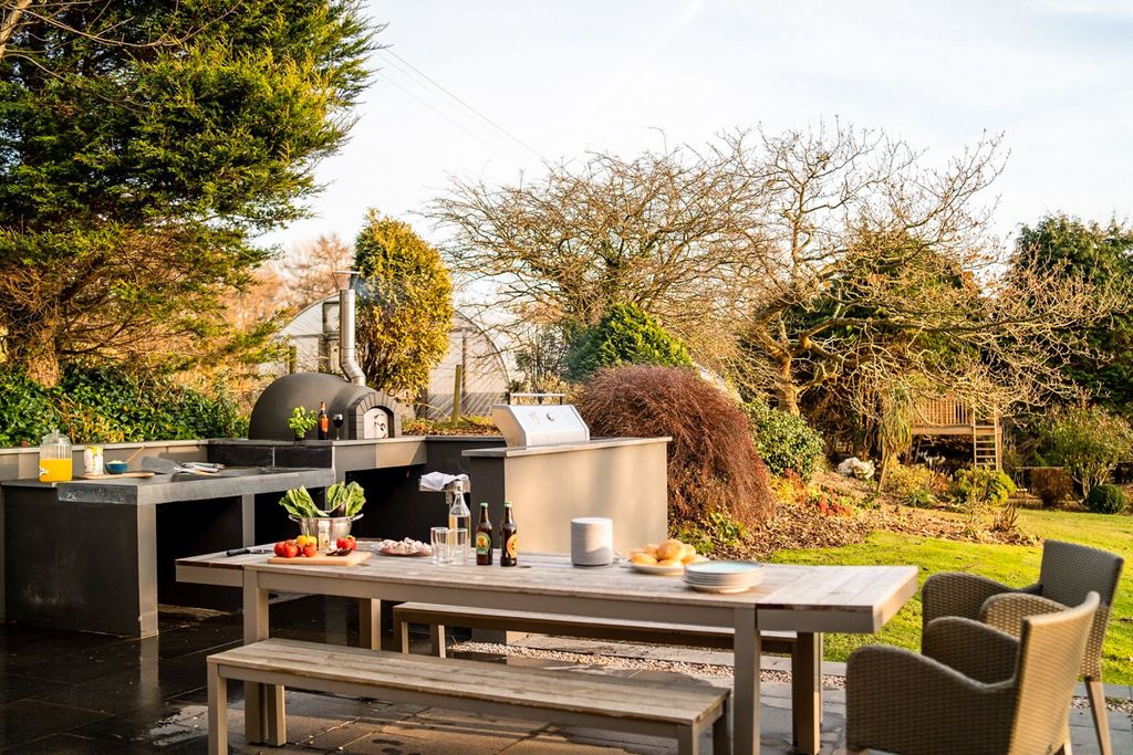 Welsh Grange Wales Olivers Travels 2