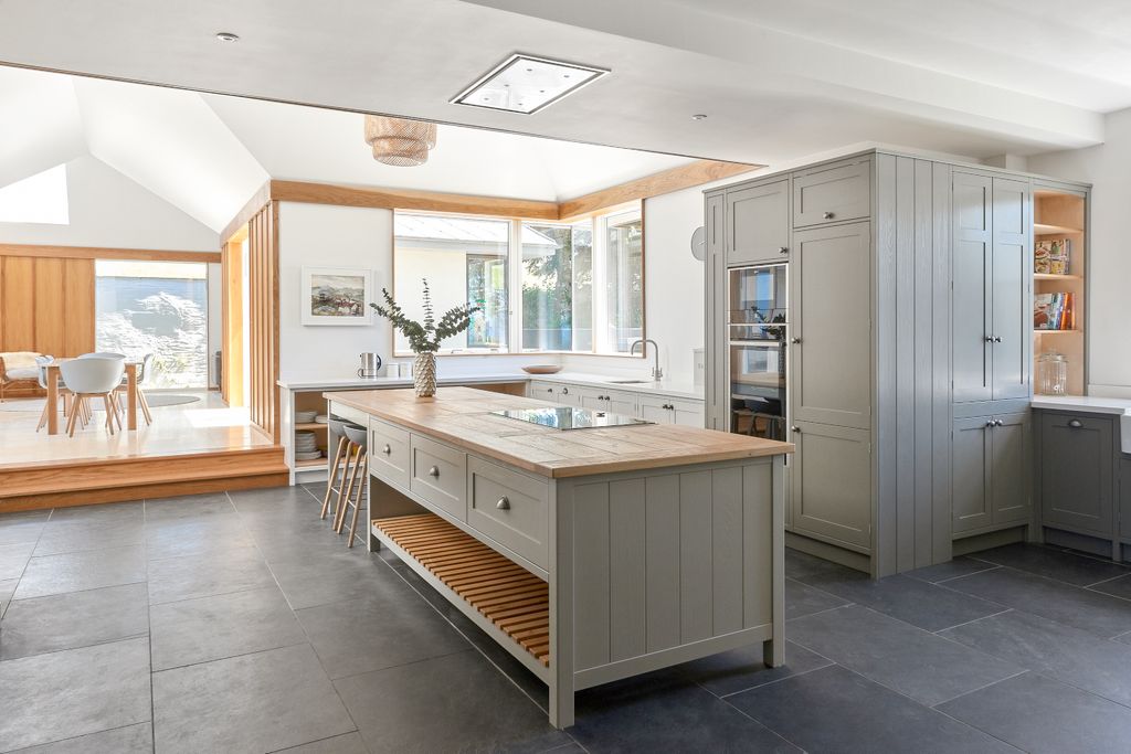 Welsh Grange Wales Olivers Travels 4