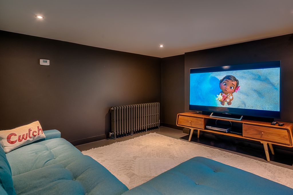 Welsh Grange Wales Olivers Travels 5