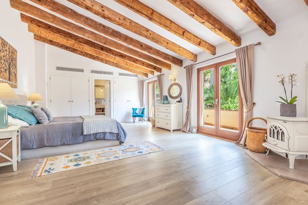 Deluxe Punyent Mallorca Olivers Travels 5