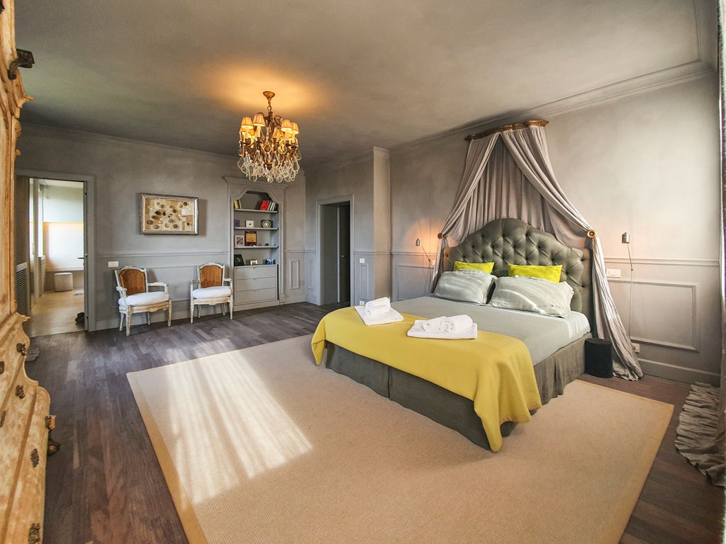 Villa Gioiello Marche Olivers Travels 5