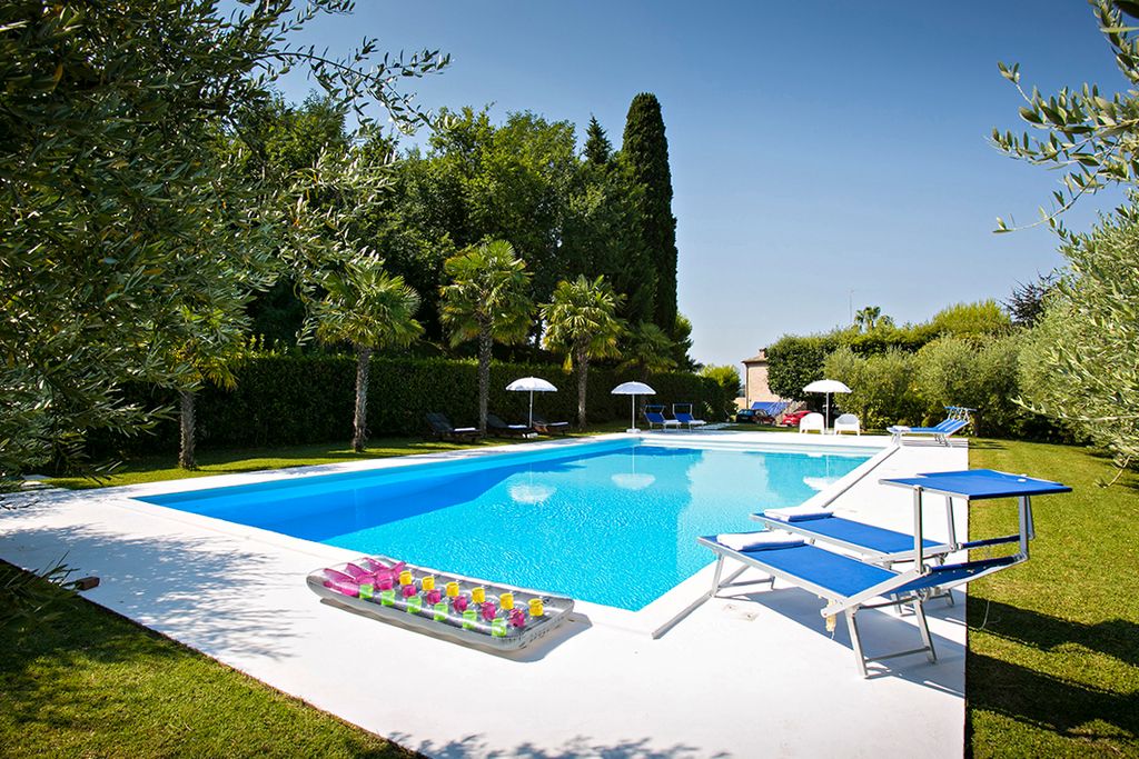 Villa Gioiello Marche Olivers Travels 1